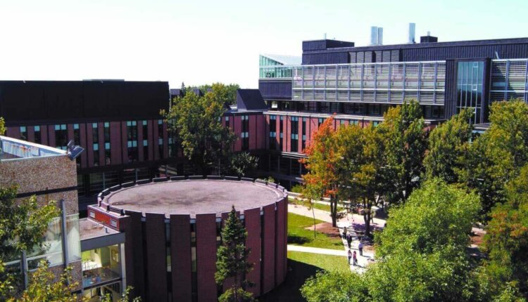 تحصیل در کبک کانادا