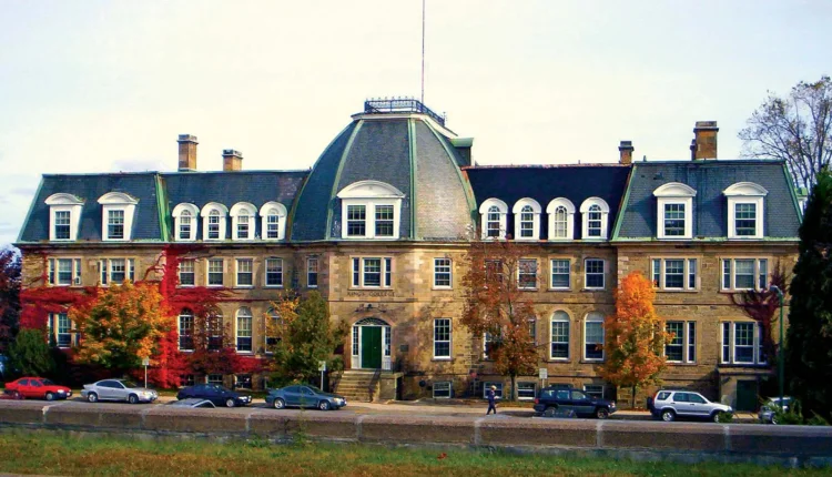 معرفی دانشگاه New Brunswick University