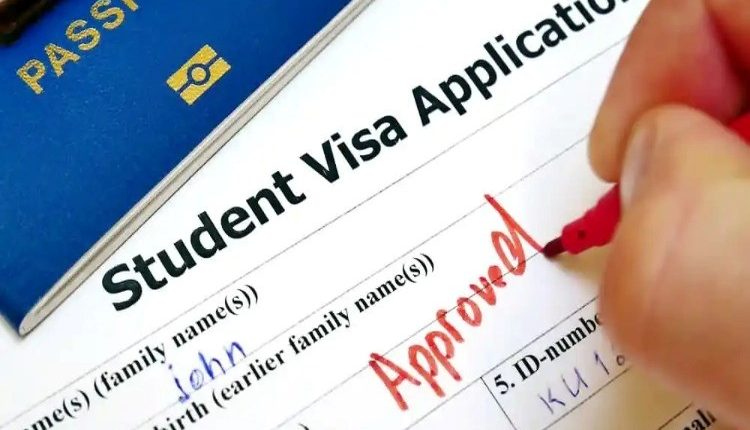 مدت اعتبار استادی پرمیت یا مجوز تحصیلی کانادا