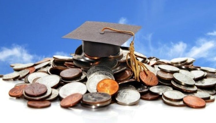 یافتن کمک‌هزینه و بورسیه تحصیلی کانادا