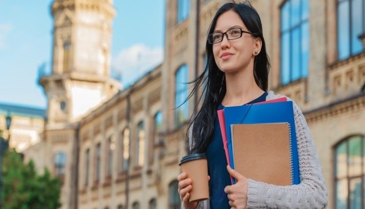 بهترین دانشگاه های آمریکا برای اپلای