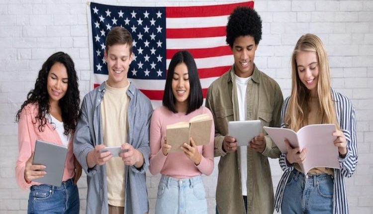 شرایط تحصیل در آمریکا دوره کارشناسی