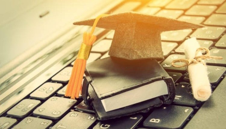 چقدره هزینه تحصیل دکترا در آمریکا