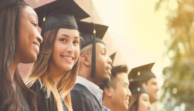 تحصیل در آمریکا بدون مدرک زبان