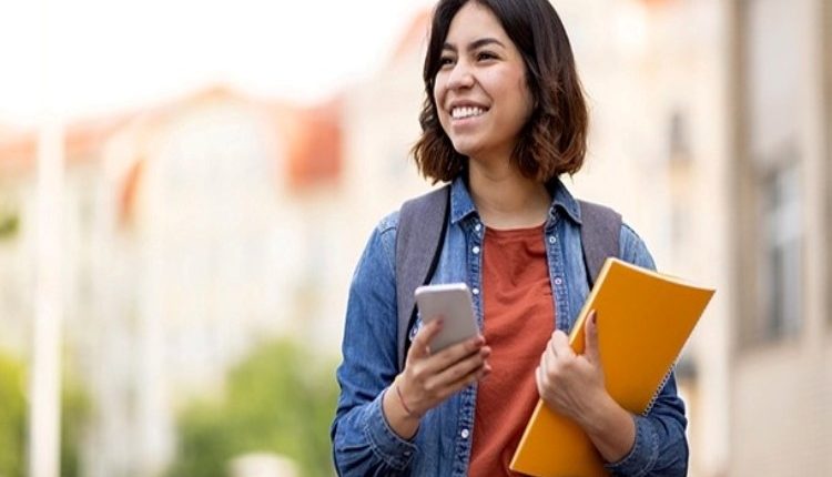 دانشگاه‌های برتر با شرایط ویژه تحصیل در کانادا بدون مدرک زبان آیلتس