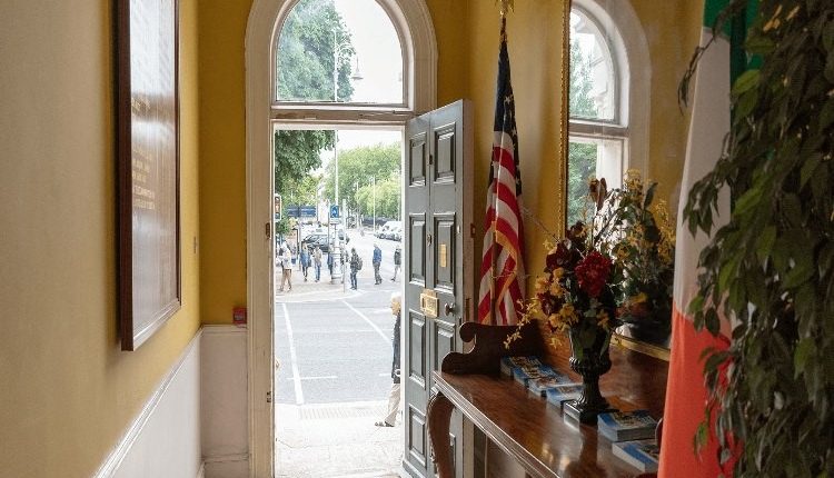 کالج آمریکایی دوبلین شهریه