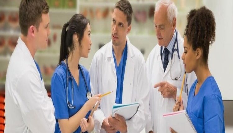 مناسب ترین شرایط سنی تحصیل پزشکی در امریکا